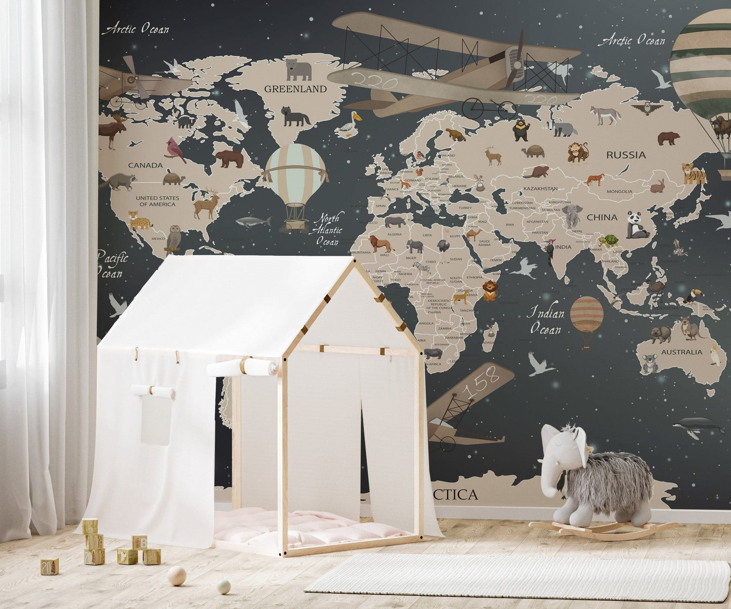 wildlife with map wallpaper fun A872