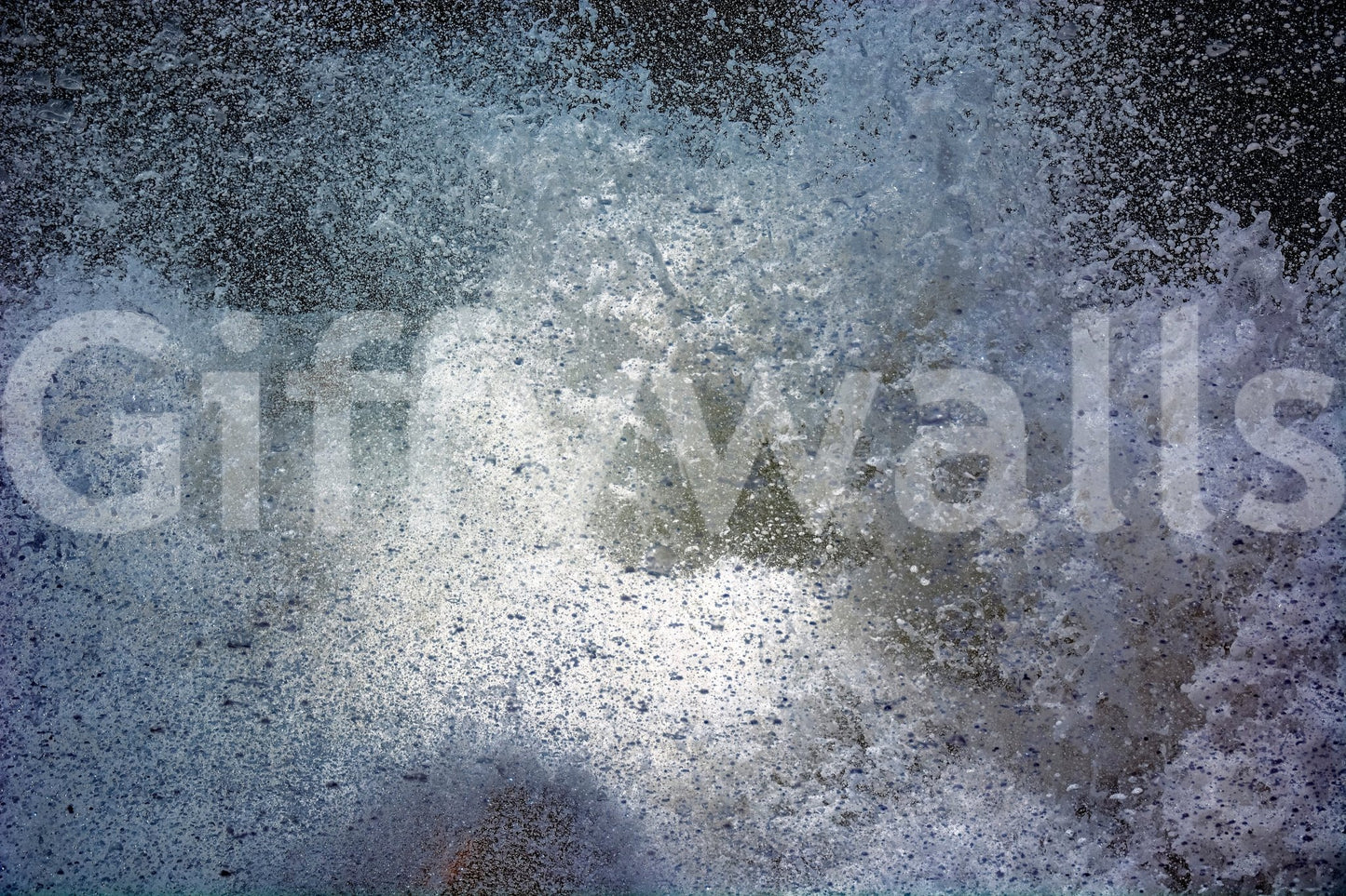 A tranquil subtle texture mural on the wallpaper.