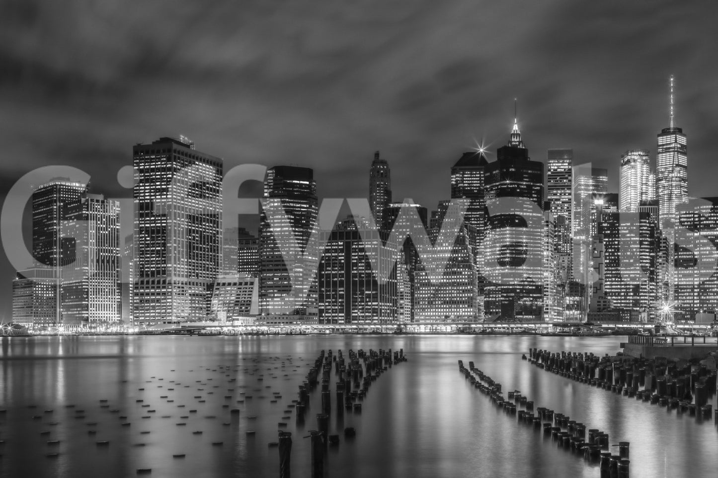 High-contrast mural with New York’s skyline in evening tones., GD1484