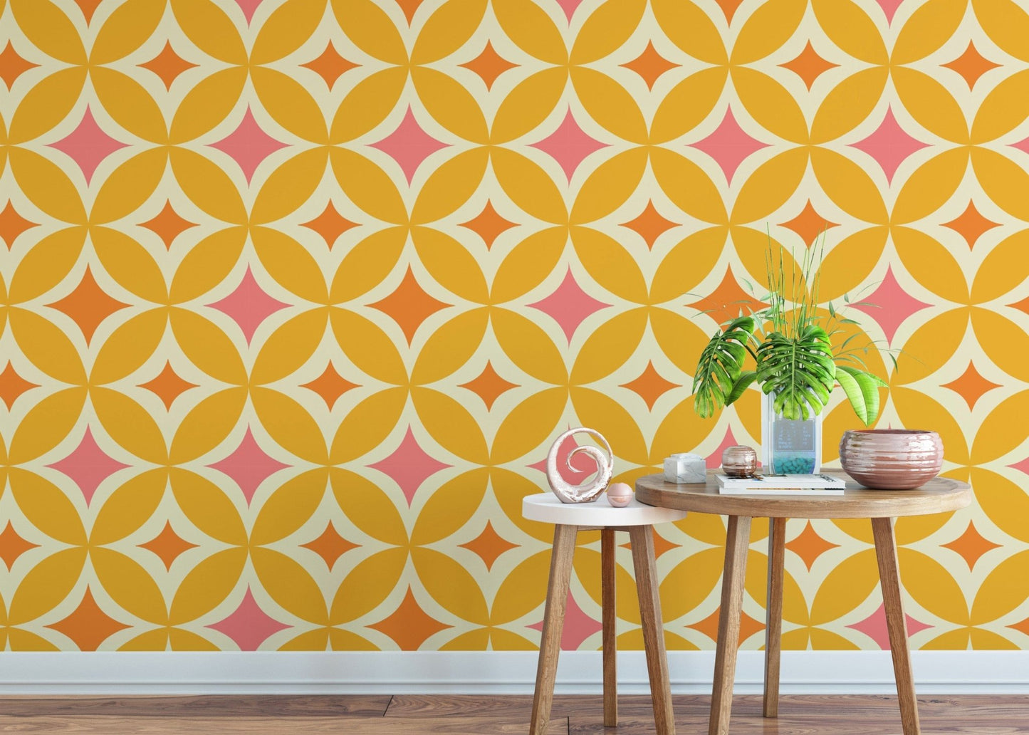 Perfectly chic Portuguese Yellow Tiles Azulejos Design Wallpaper, SUSCT20