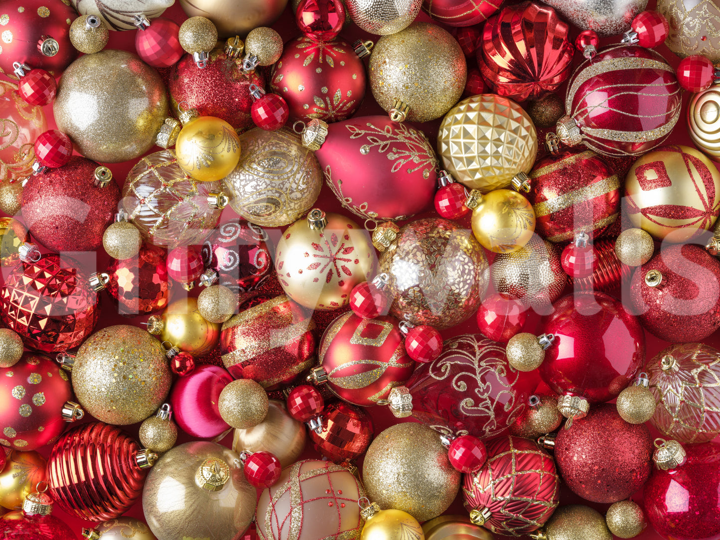 Red textured wallpaper with subtle motion