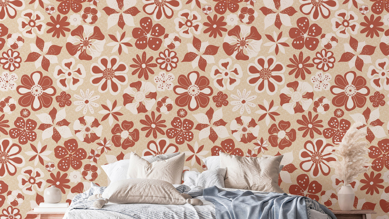 Cream wallpaper with retro flowers

