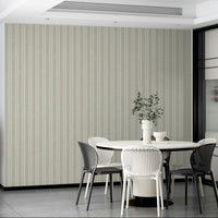 Vintage-inspired stripe wallpaper pattern

