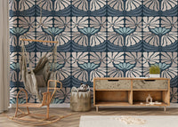 Elegant floral wallpaper in deep tones

