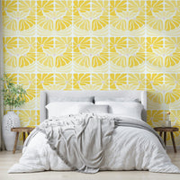 Soft wall design with sun-kissed daisies

