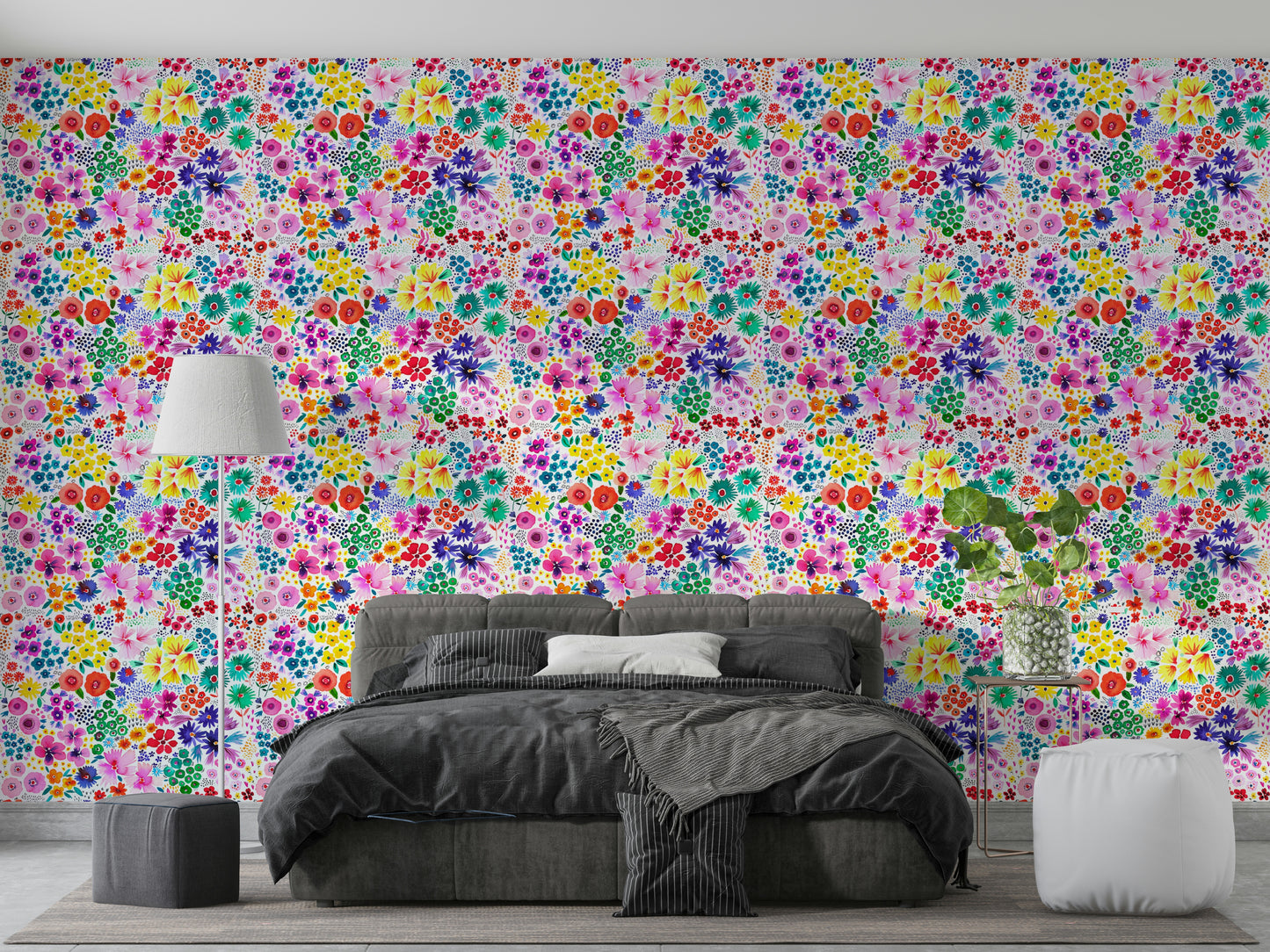 Playful floral wallpaper print


