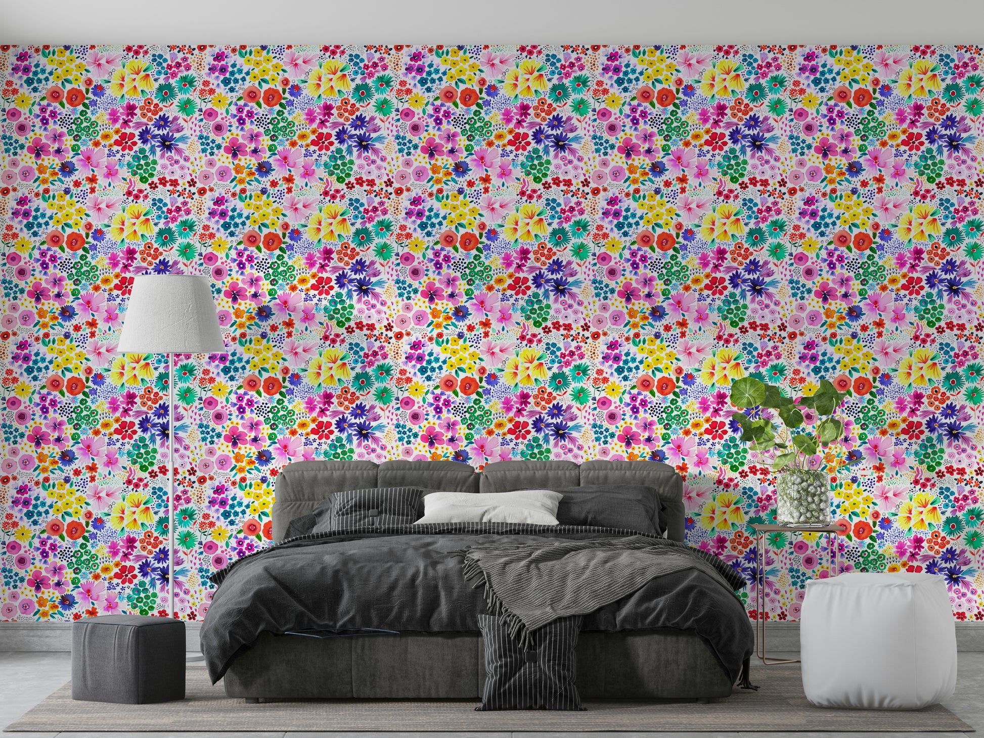 Playful floral wallpaper print

