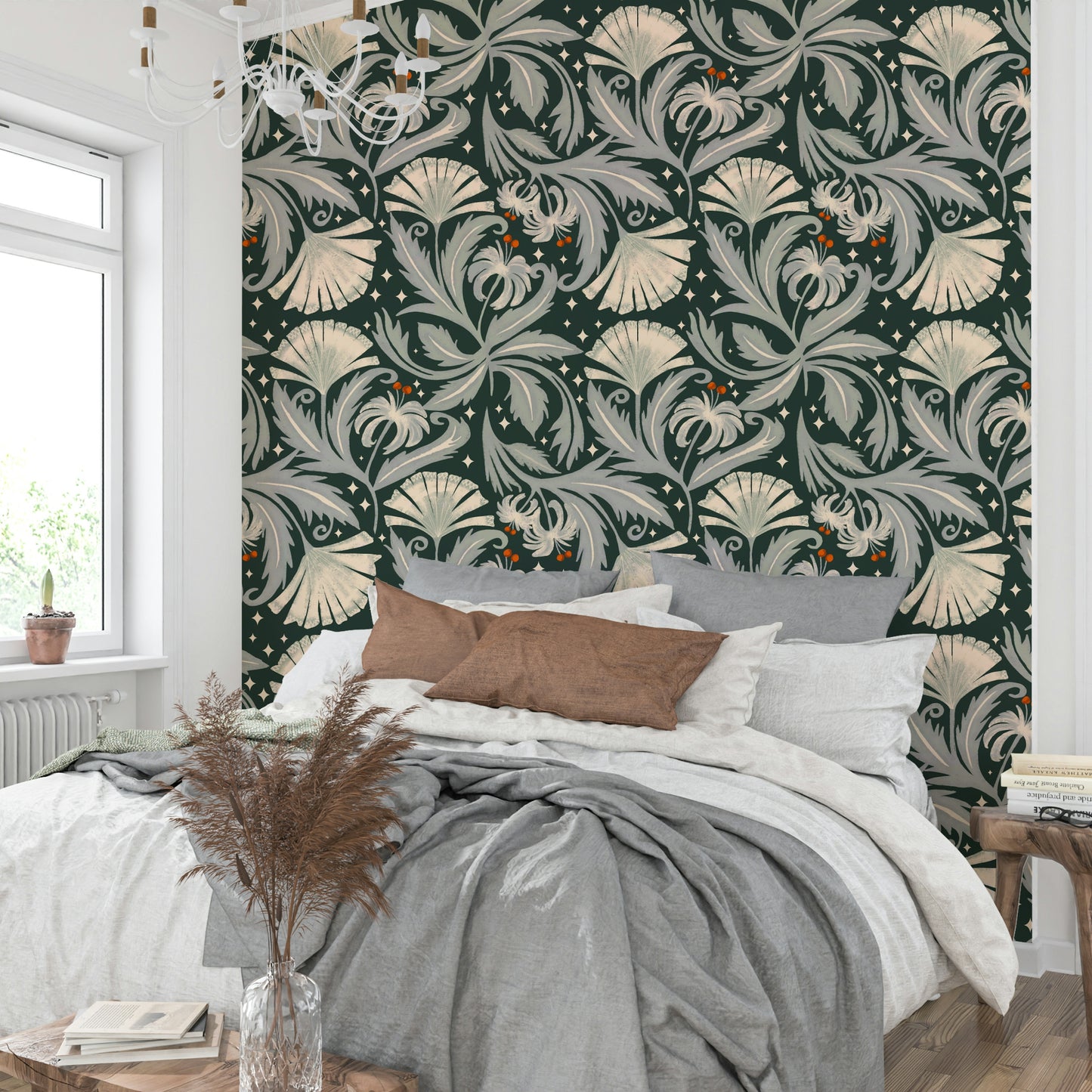 Heritage floral wallpaper forest noir

