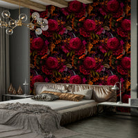 Dramatic glamour floral wallpaper for vintage-style interiors

