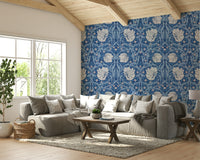 Vintage-style floral wallpaper, Pimpernel by William Morris.

