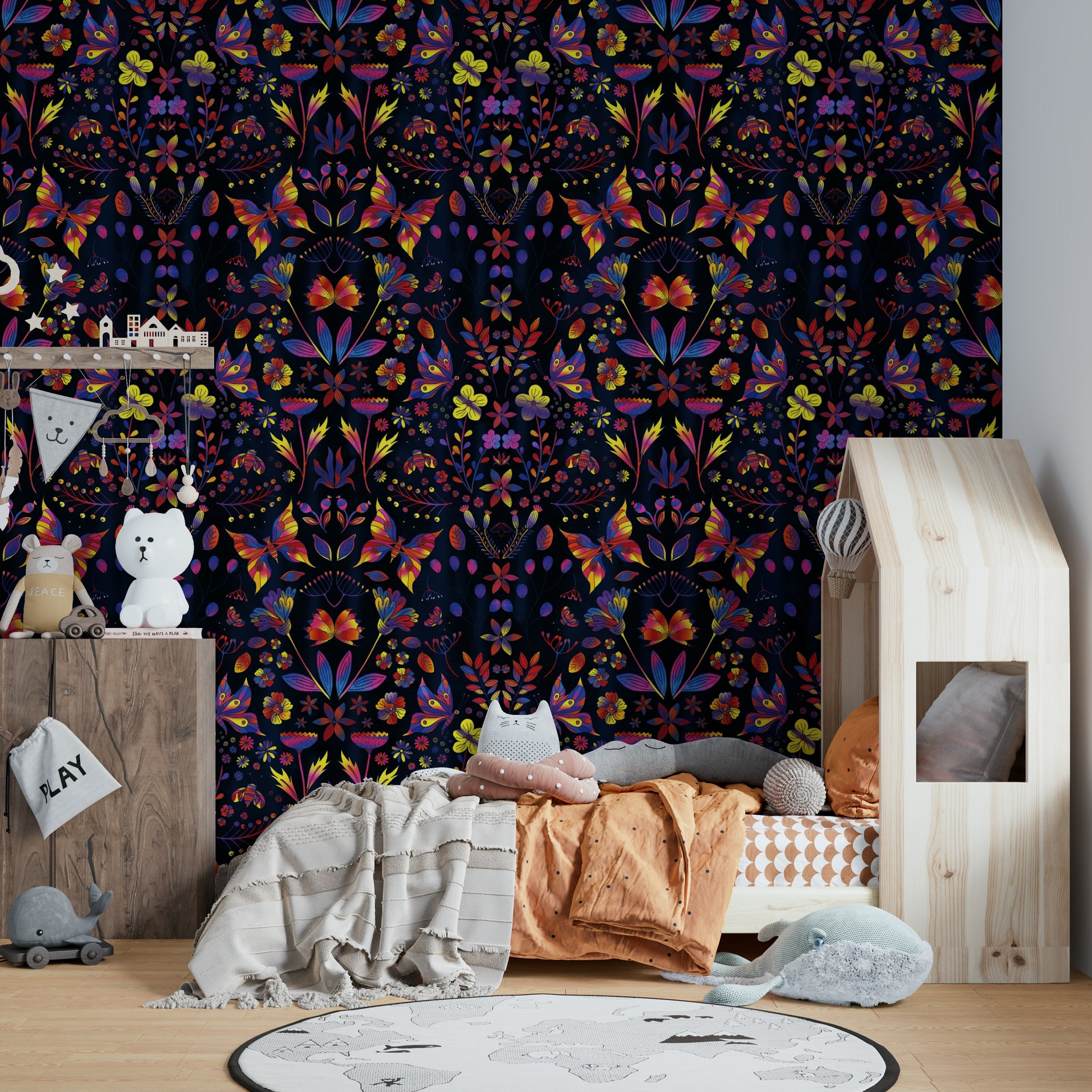 Bright, cheerful wallpaper with reflective floral accents.

