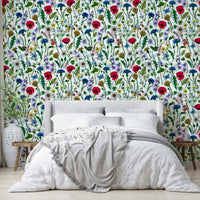 Light and airy wallpaper with meadow grass and blossoms.

