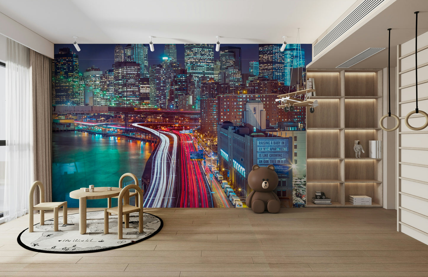 Iconic NYC bridge and buildings.

