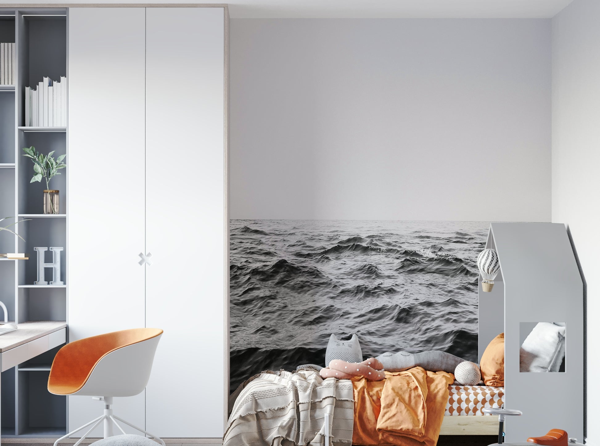 Wall decor evoking serenity and oceanic beauty.


