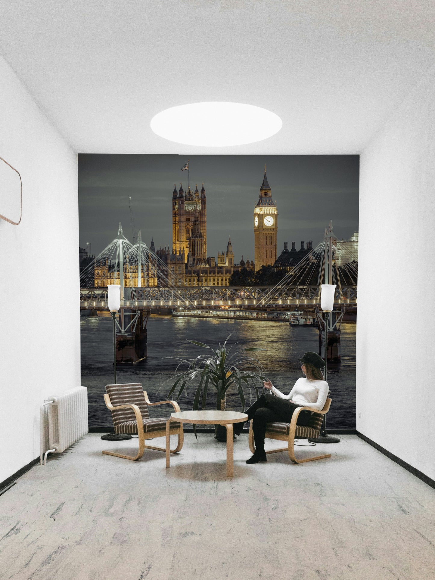 Houses of Parliament and Big Ben illuminated
