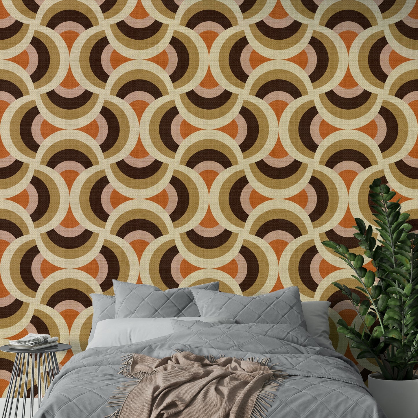 Stylish circle motif mural
