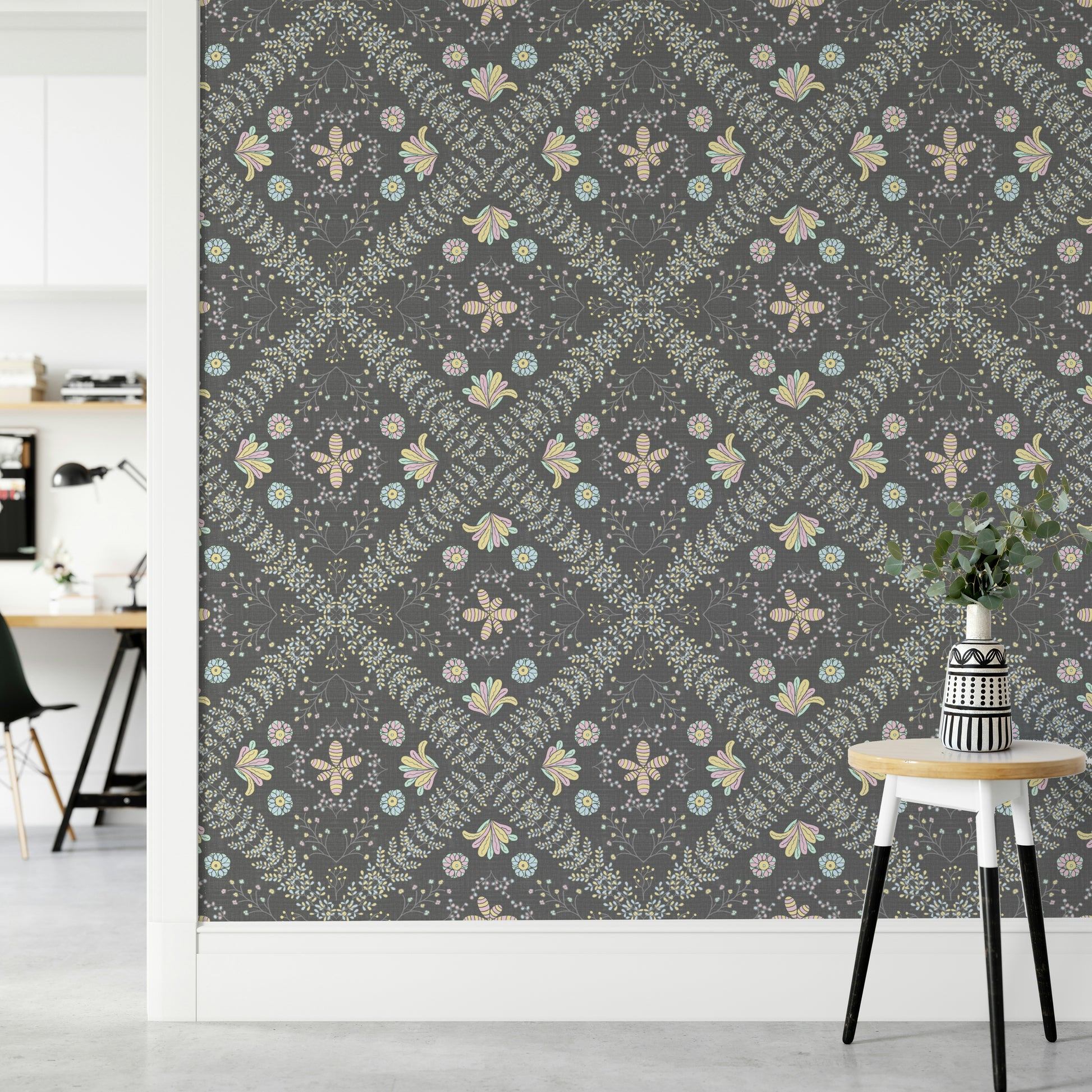 elegant wallpaper for a living room

