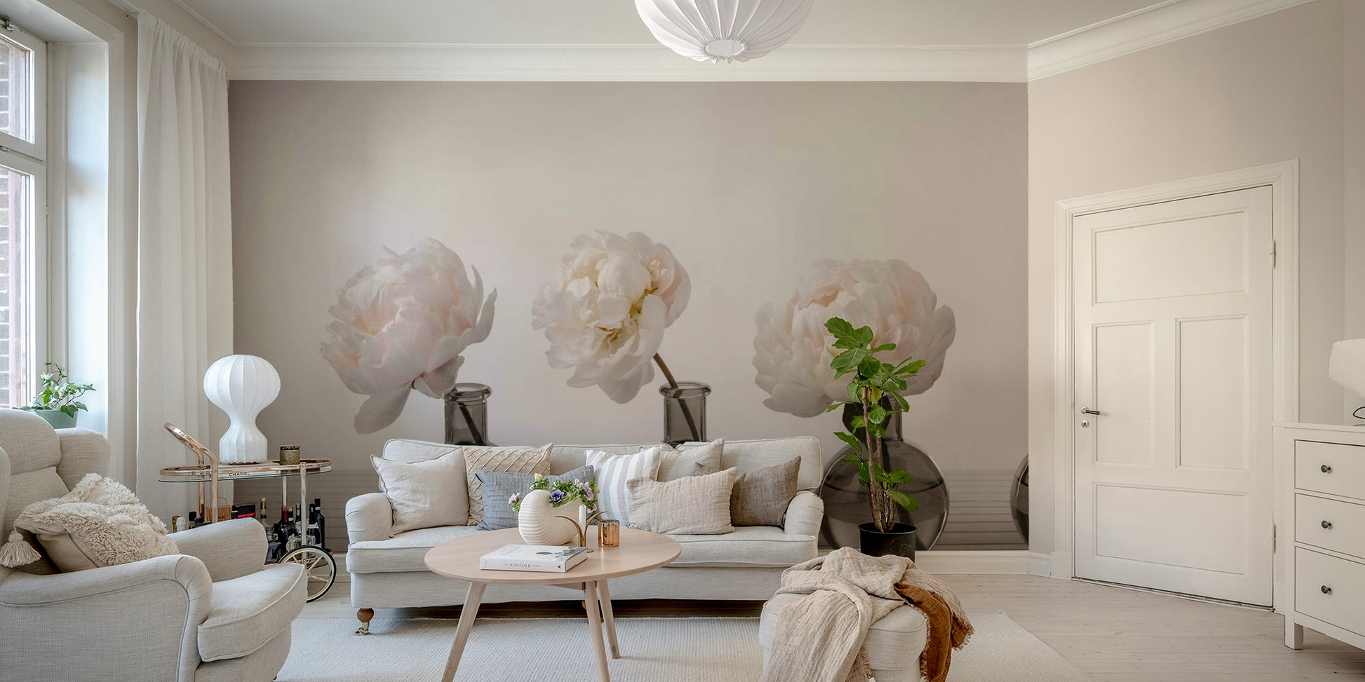 The image is a simple, elegant still life.

