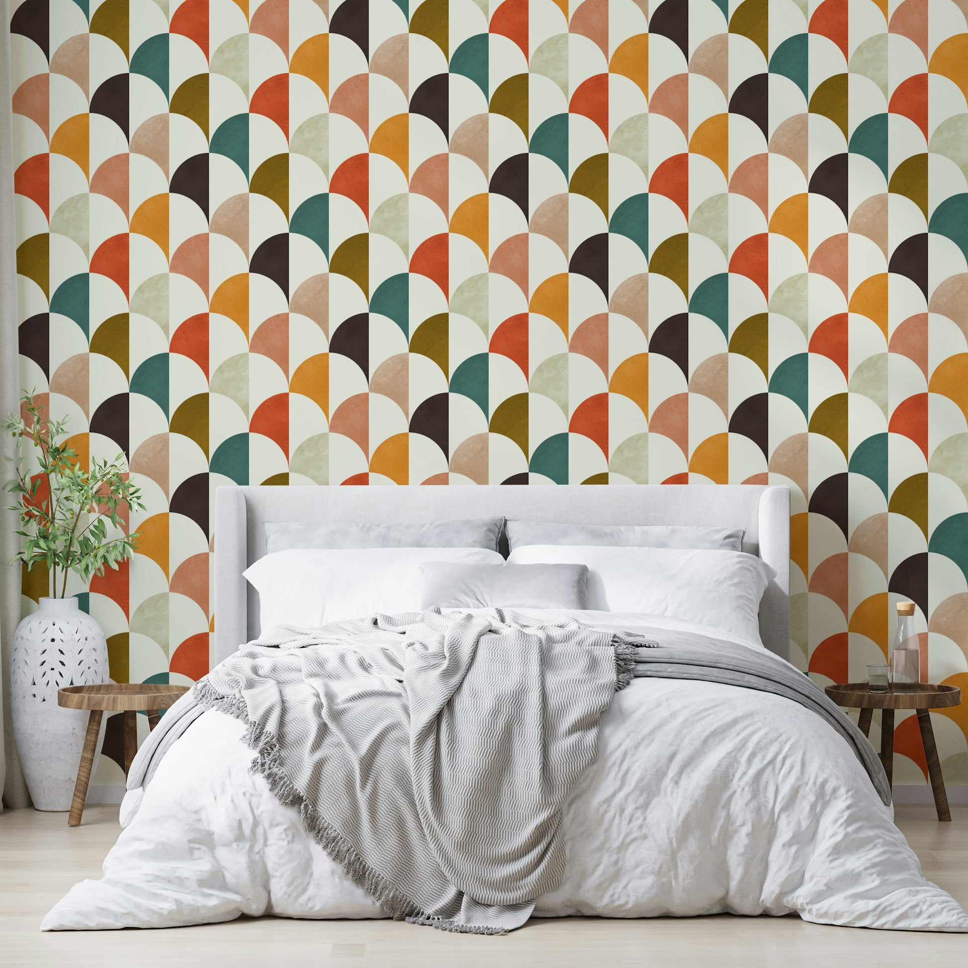 The arches are stylized, reminiscent of 1960s design.

