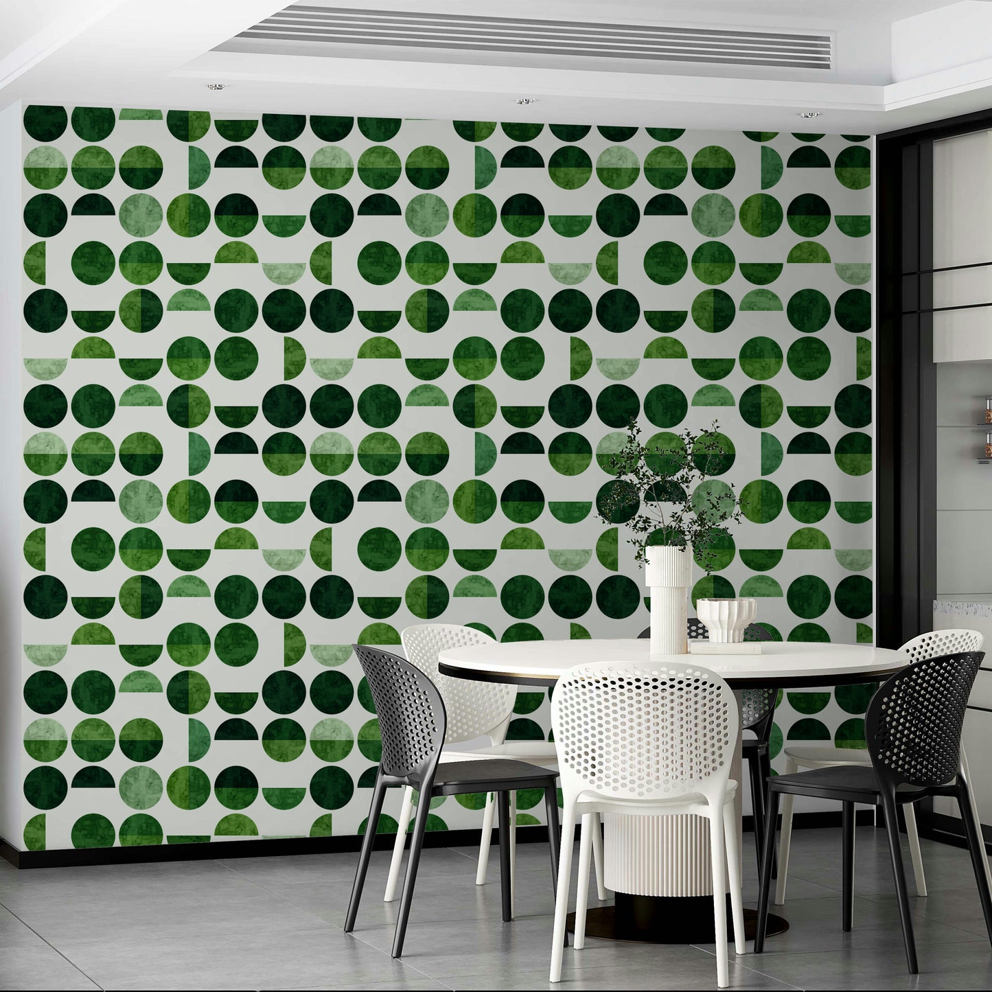 The feeling is one of fresh elegance.

