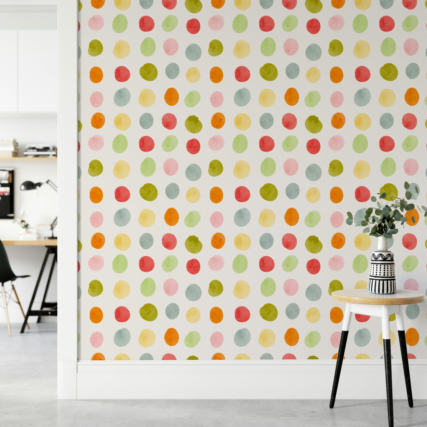 The style is artistic and natural.

