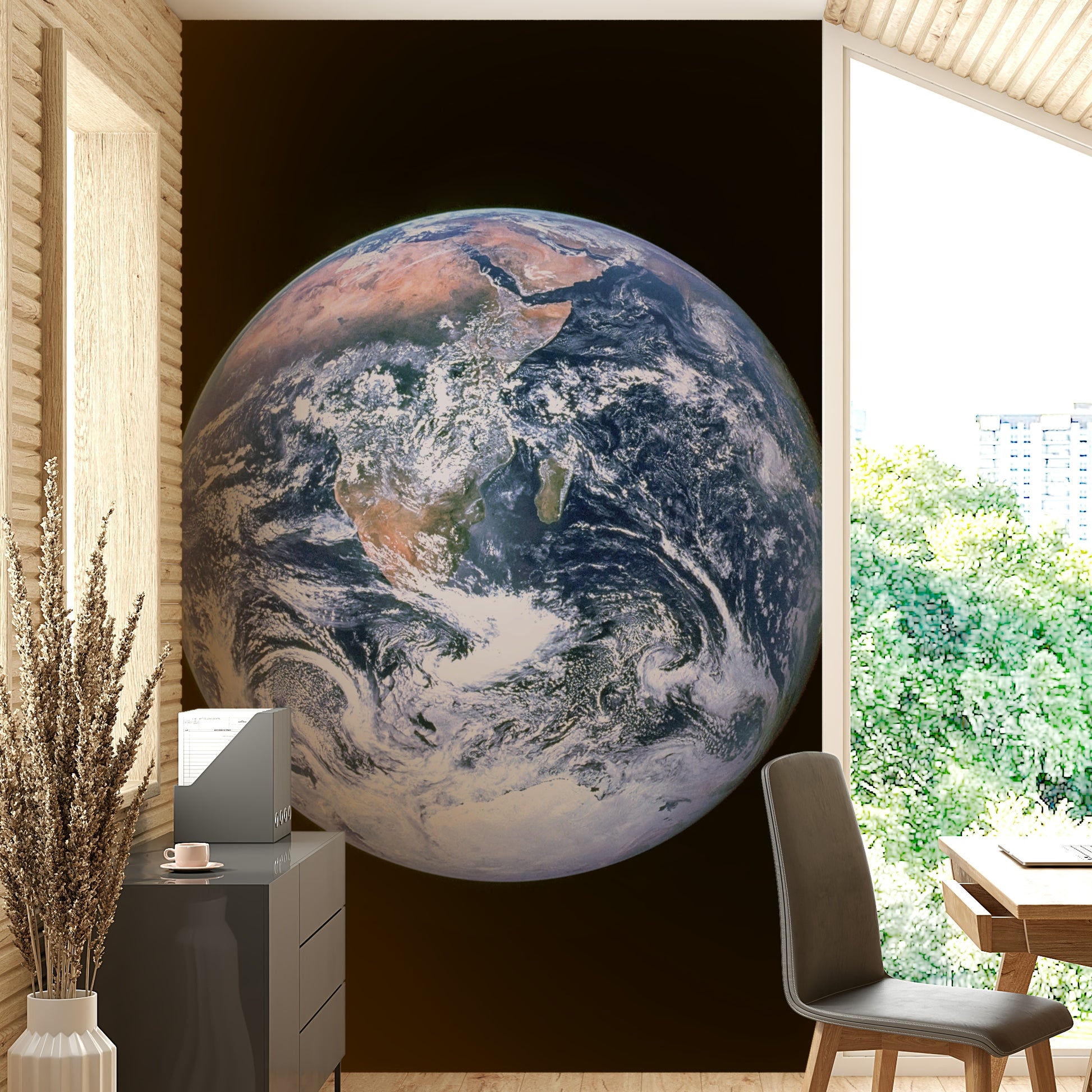 The image has a feeling of peace and quiet.

