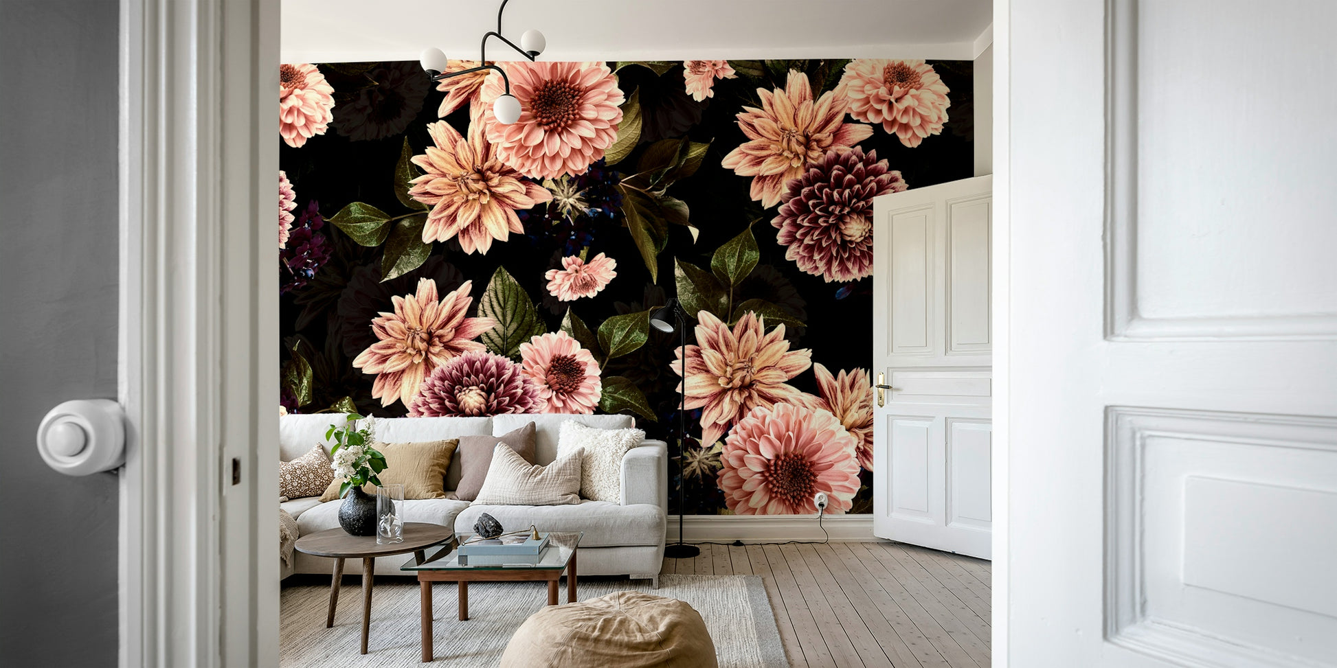 The colors are rich and bold.

