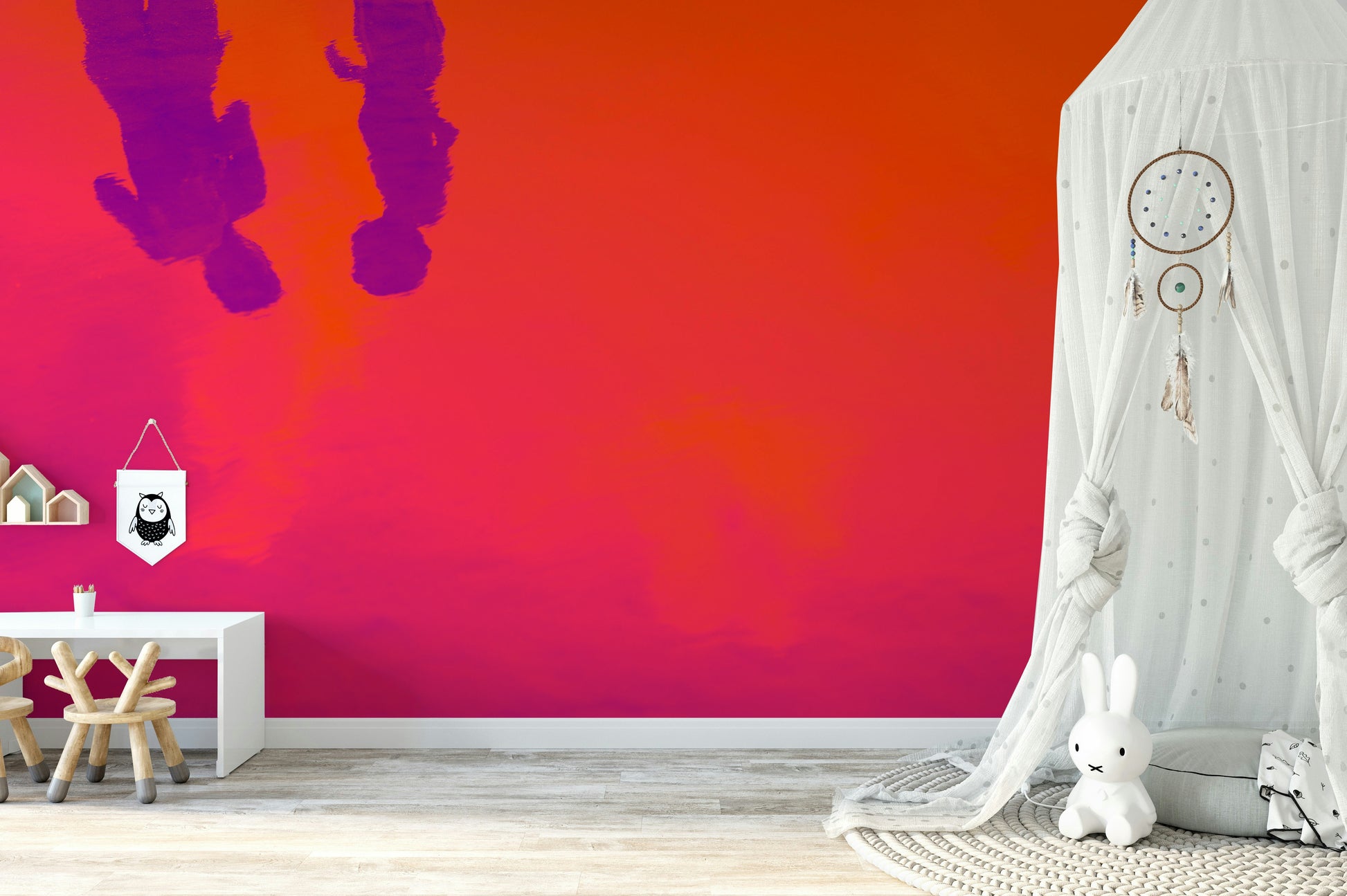 A beautiful wide-angle wall mural of the sea.



