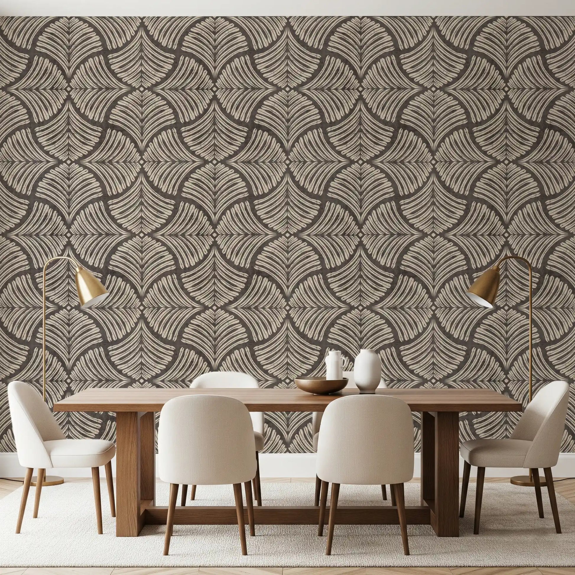 Within each repeat, two scallops meet centre-on in this fan-motif wallpaper.