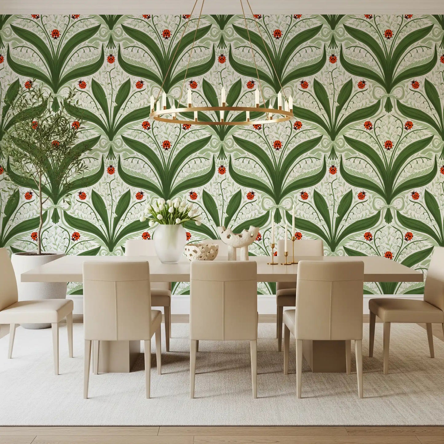 A pale green scrolling vine fills the white background of this lily and ladybug wallpaper., GD9679