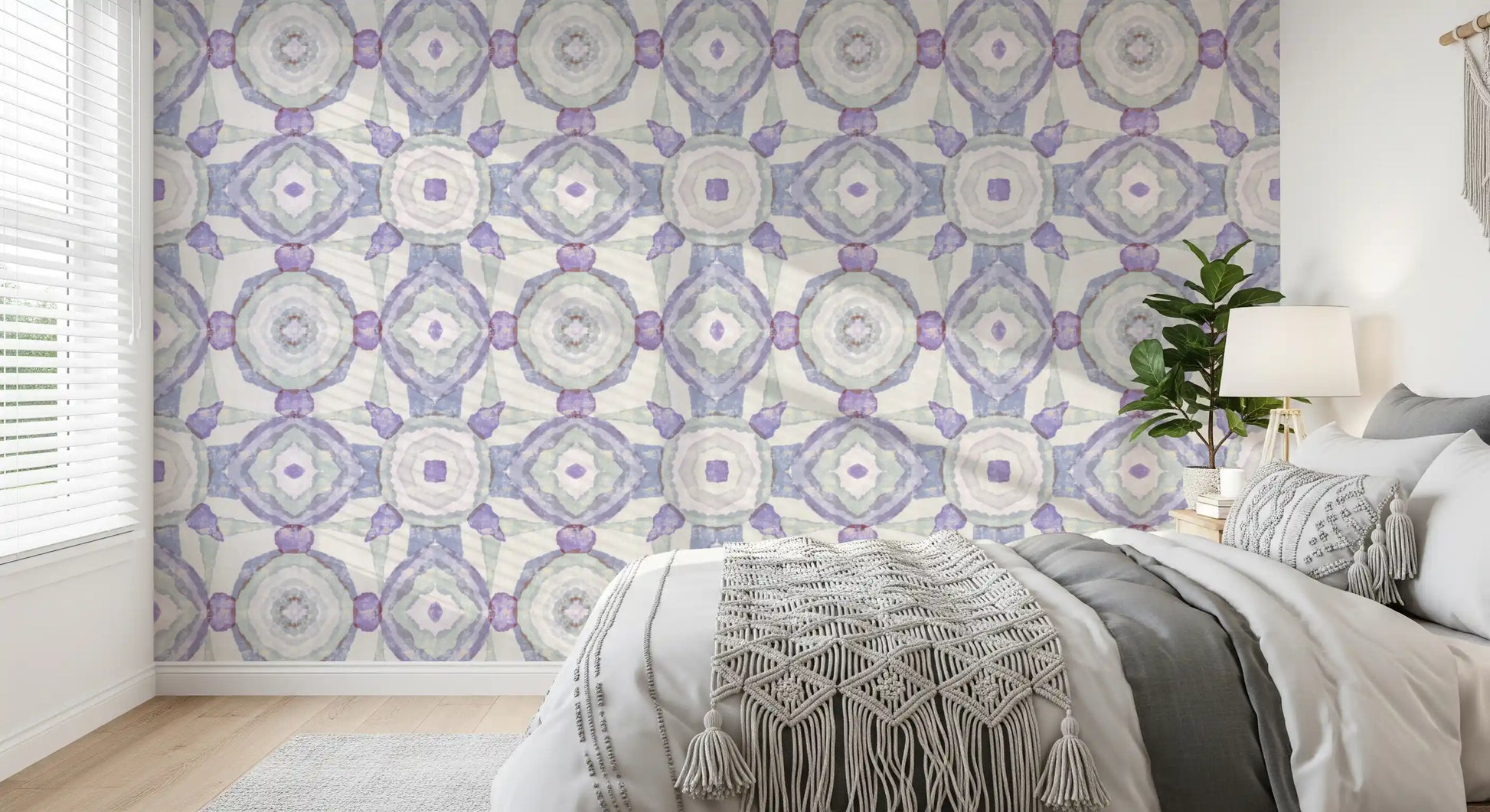 Muted purple kaleidoscope wallpaper for a bedroom interior., GD10537