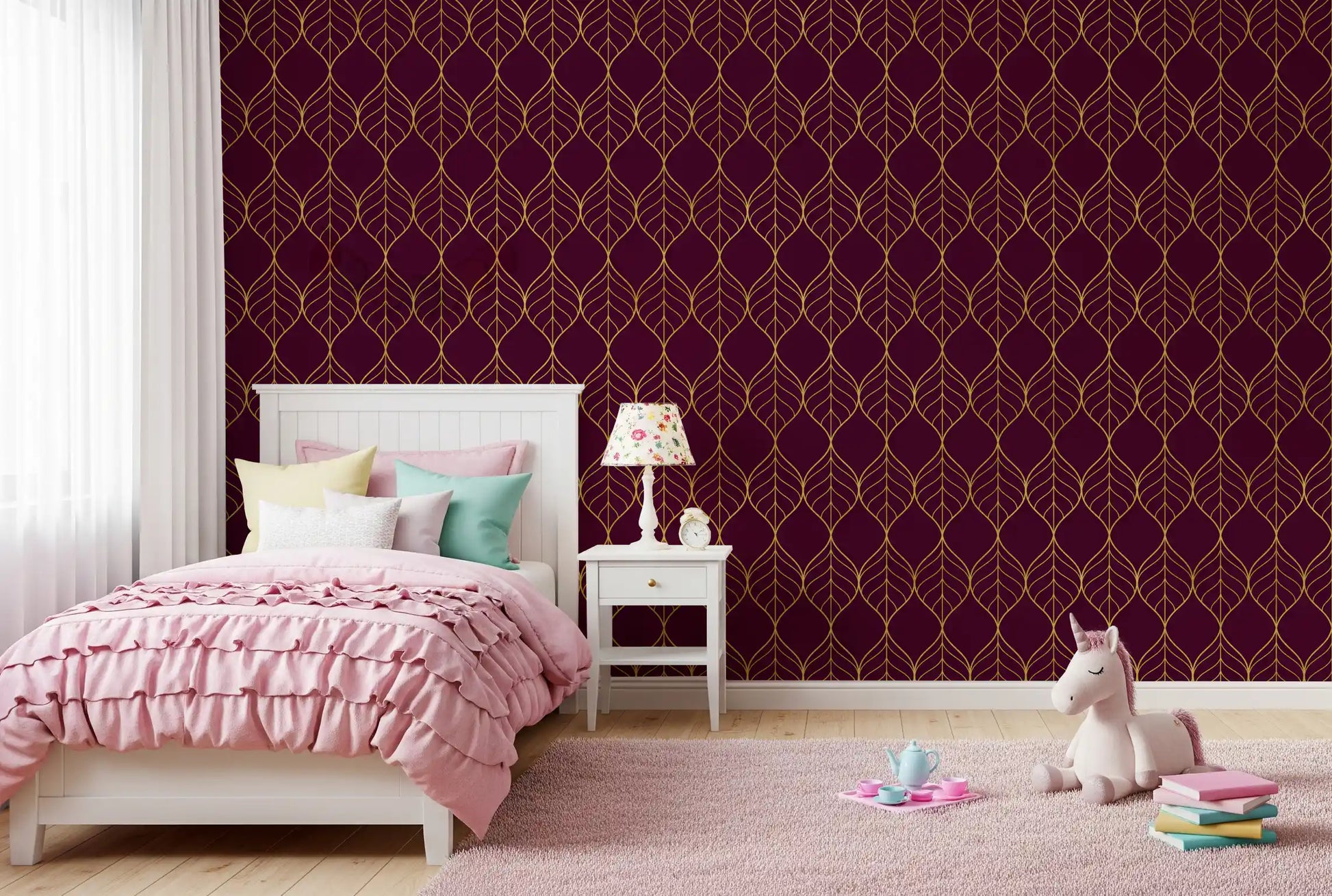 Repeating gold ogee leaf pattern wallpaper on a deep burgundy background., GD10648