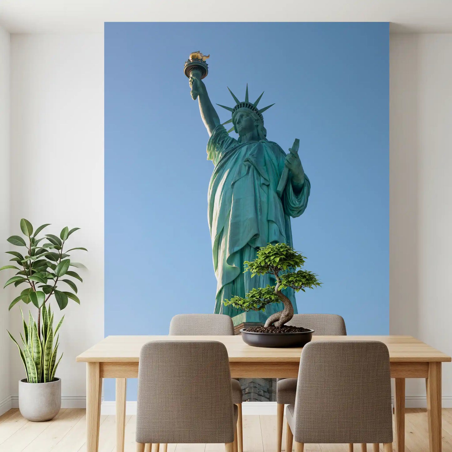 Iconic Lady Liberty Statue Wall Mural