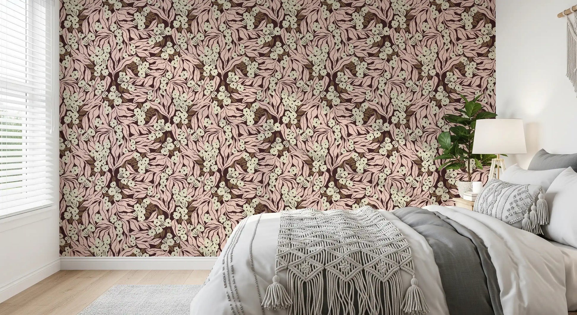 Soft Pink Garden Foliage Wallpaper⁠