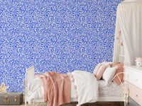 Vibrant Cobalt Swirl Pattern Wallpaper⁠