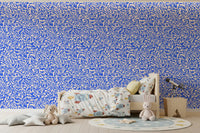 Vibrant Cobalt Swirl Pattern Wallpaper⁠
