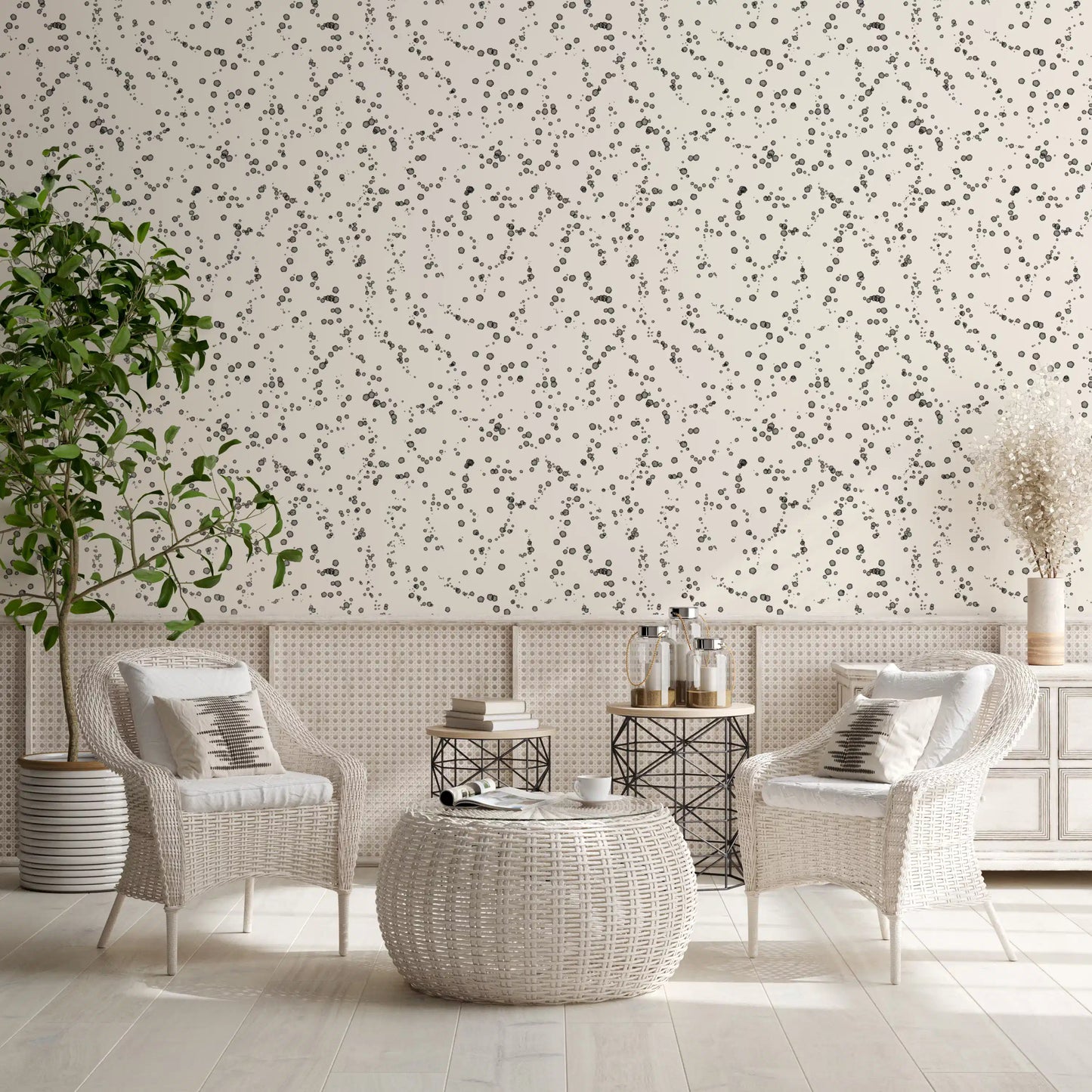 Contemporary Ink Drip Motif Wallpaper⁠