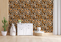 Classic Spotted Animal Print Wallpaper⁠