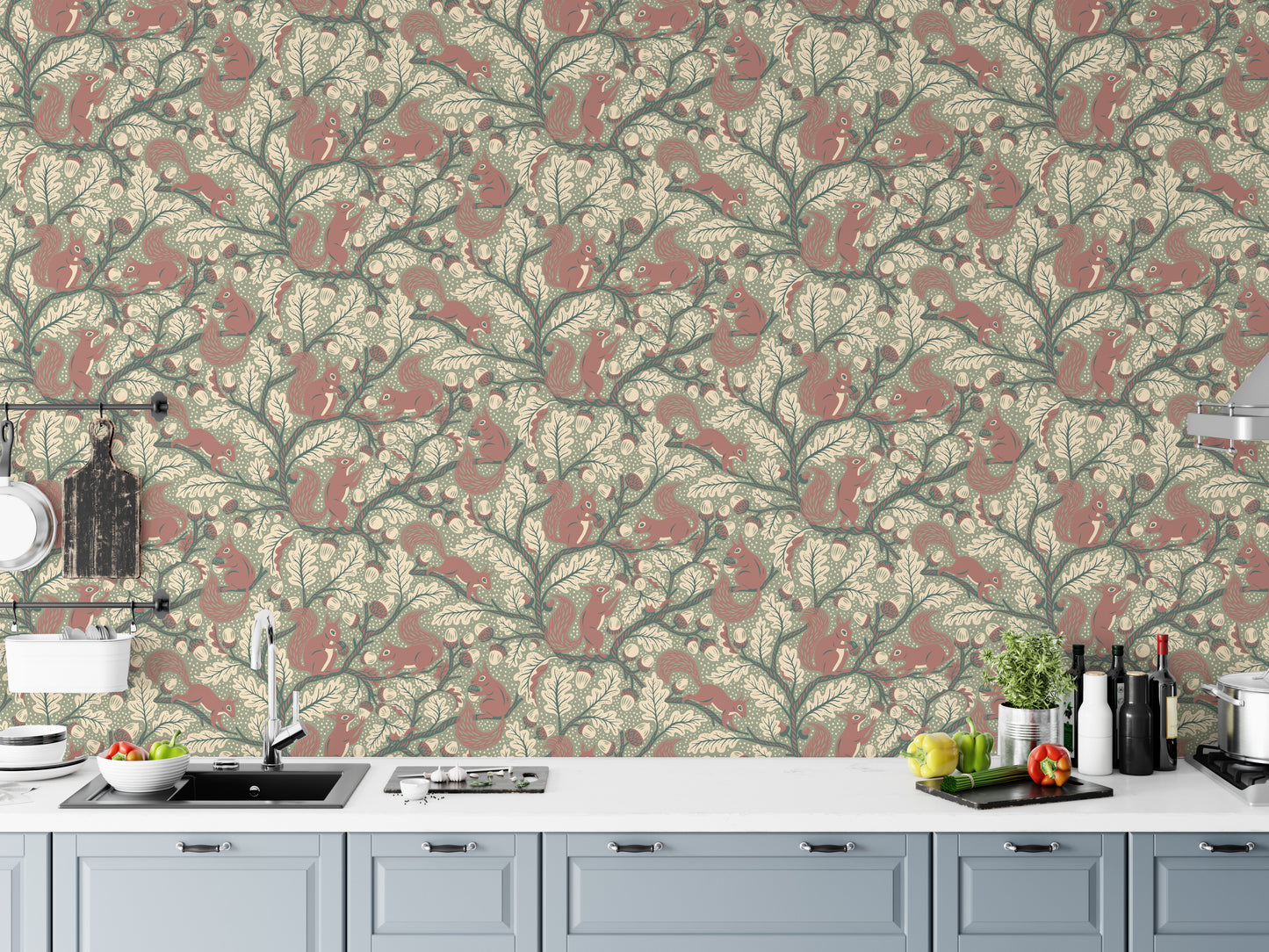 Squirrels in Oak tree - Green Wallpaper⁠