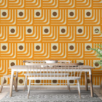 70s-style mural with orange and brown patterns, SUSCT45