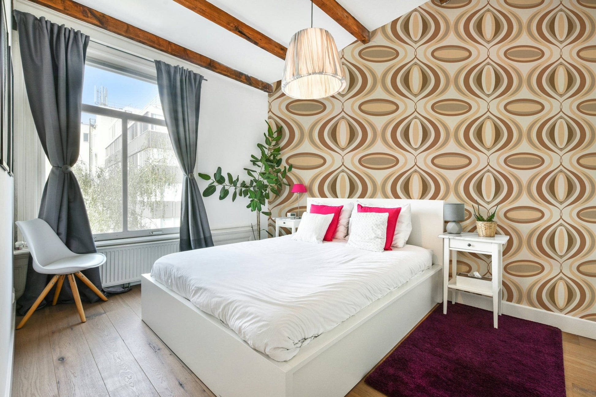 High-quality image of the 70s wiggly wallpaper

