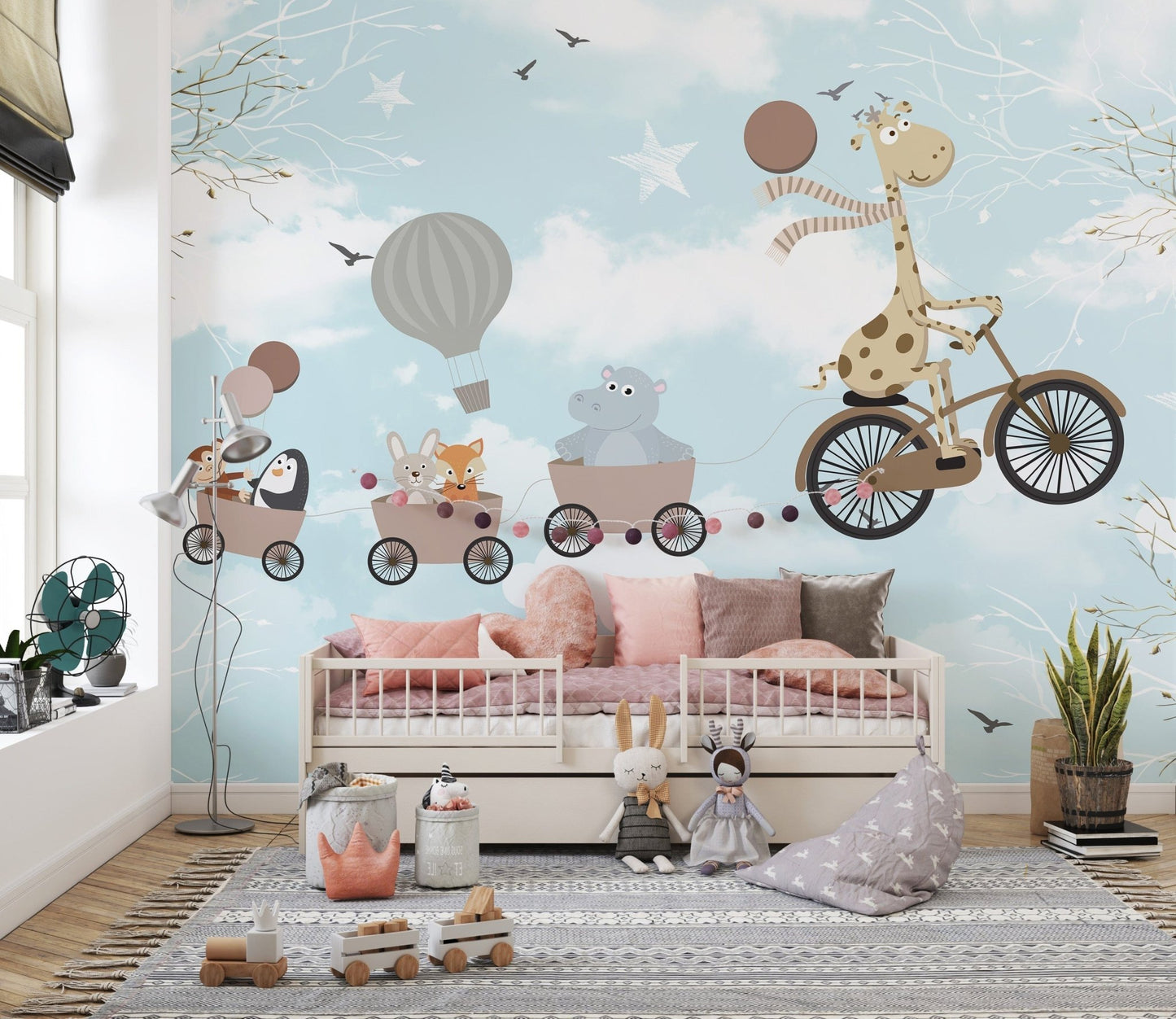Hand-Doodled Animals Wallpaper for Nursery Room Walls A614