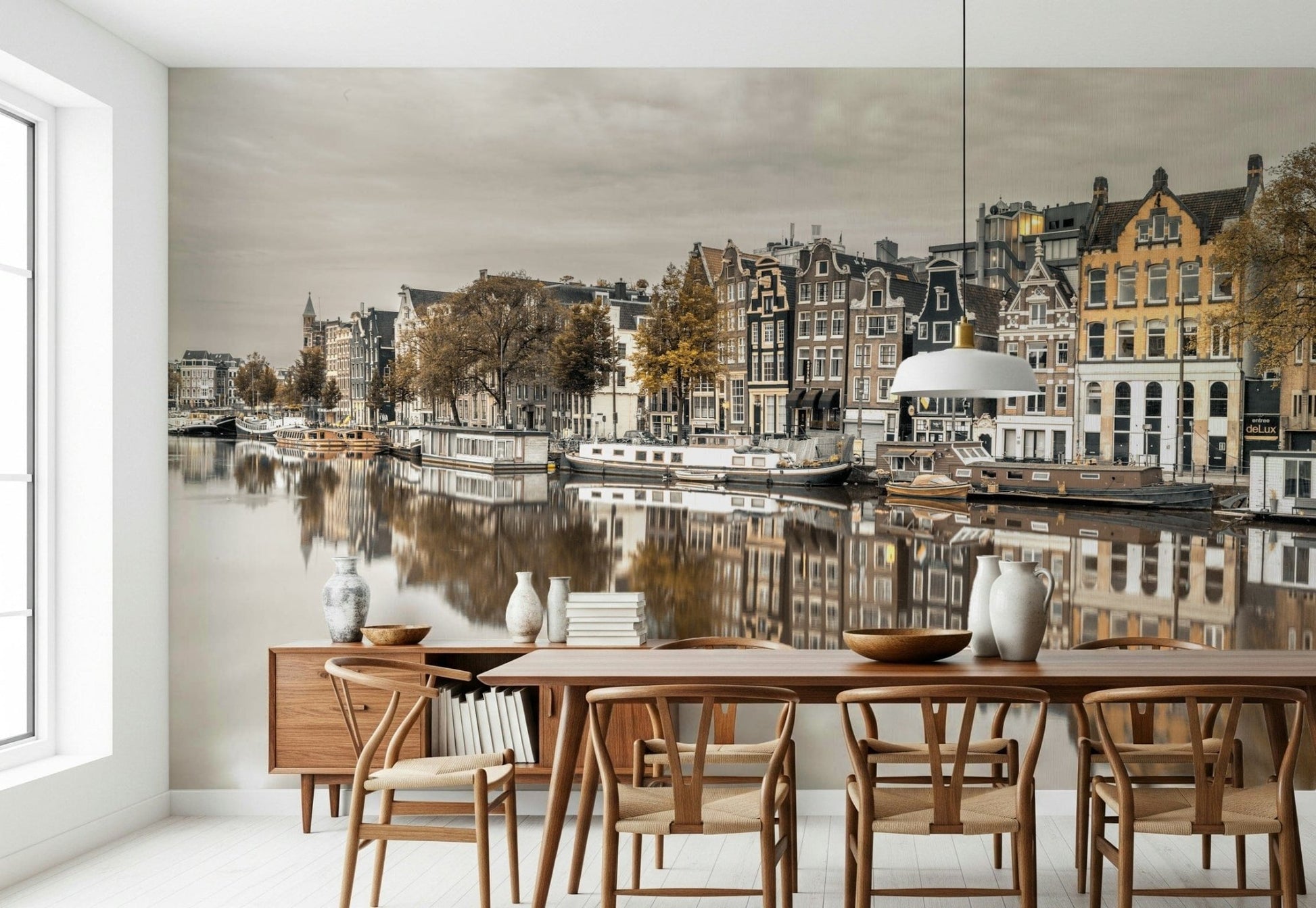Scenic city wallpaper featuring traditional Dutch architecture and reflections., GD2452