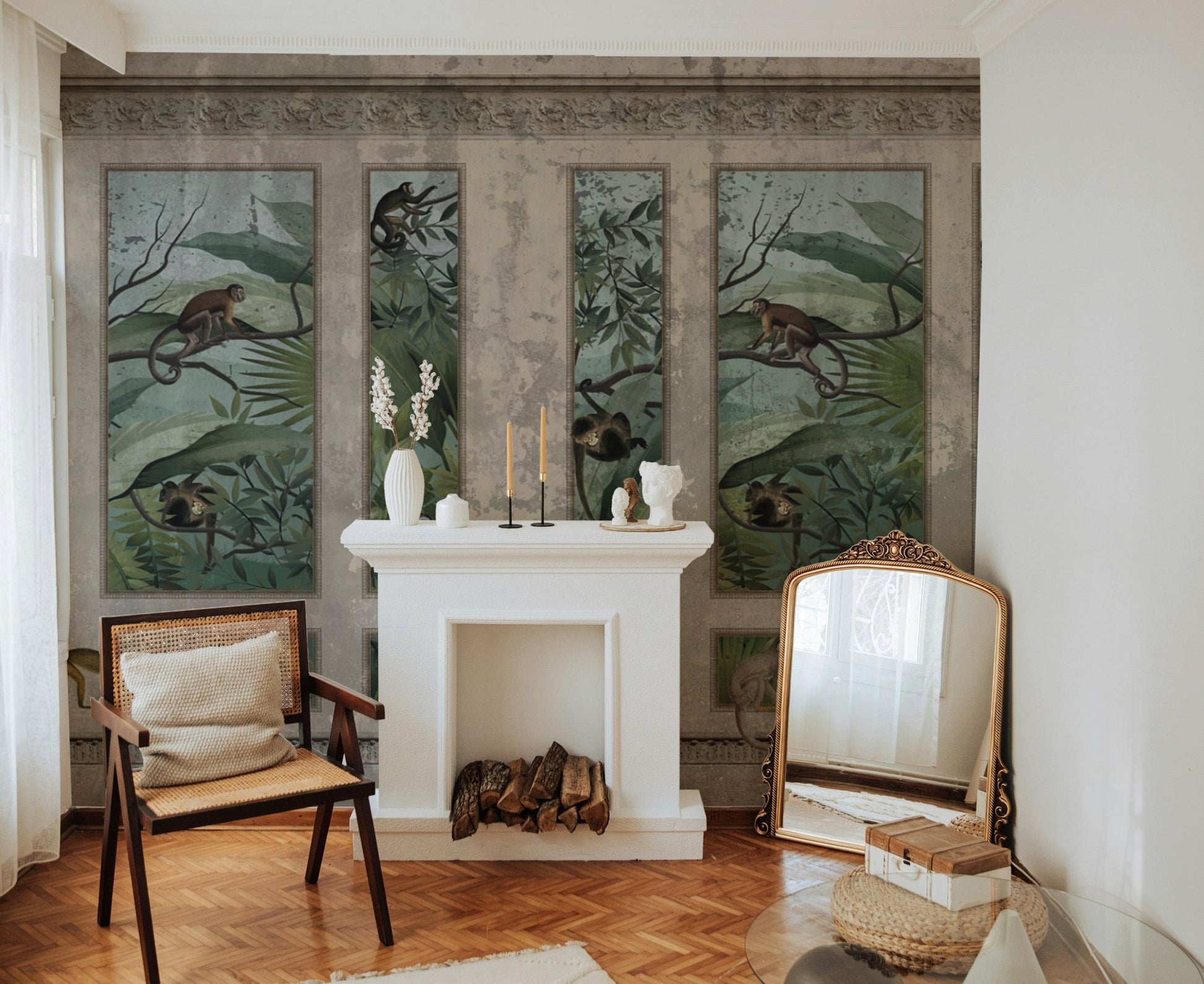 Antique-style jungle wallpaper print
