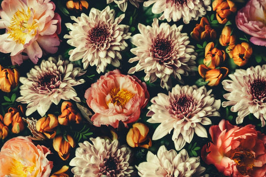 Stunning Vintage Bouquet Wallpaper!