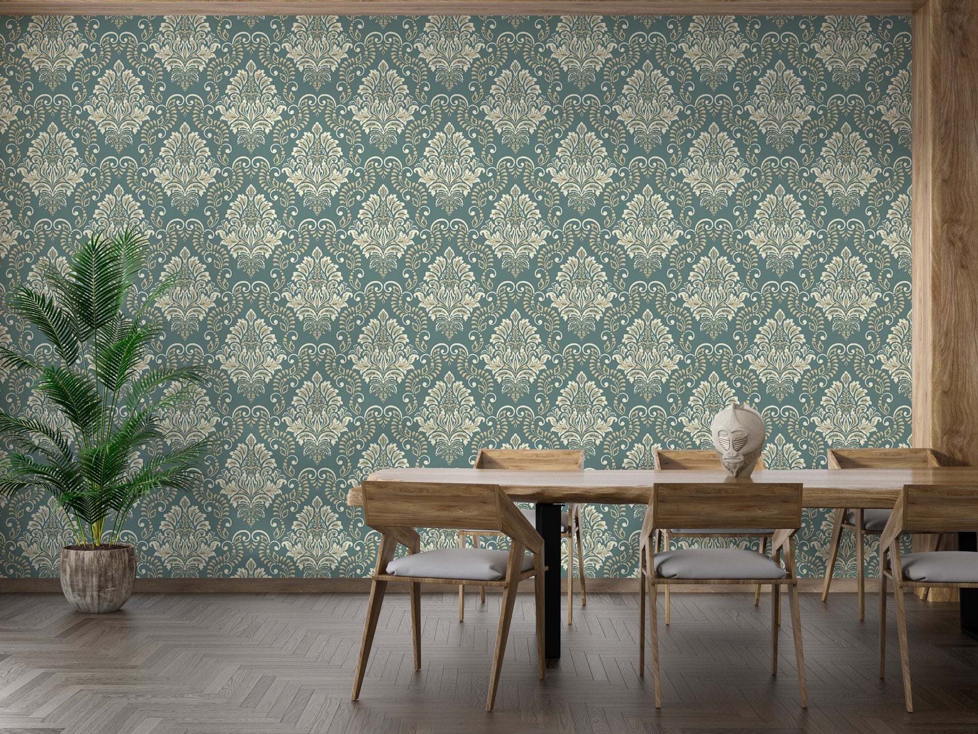 Sophisticated Baroque Style Damask Wallpaper
