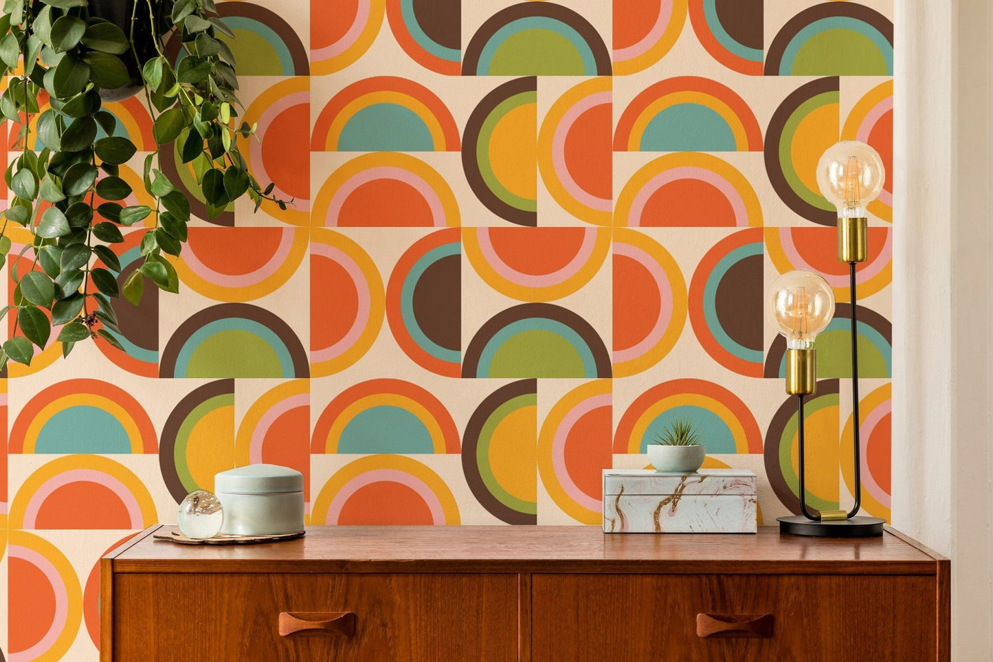 Geometric retro boho wallpaper in warm palette, SUSCT57