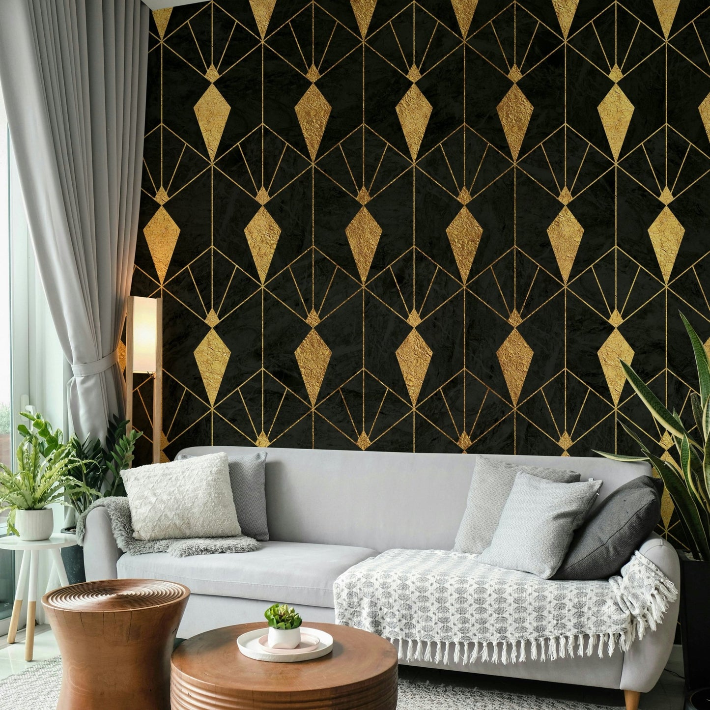 Metallic detail Art Deco wallpaper
