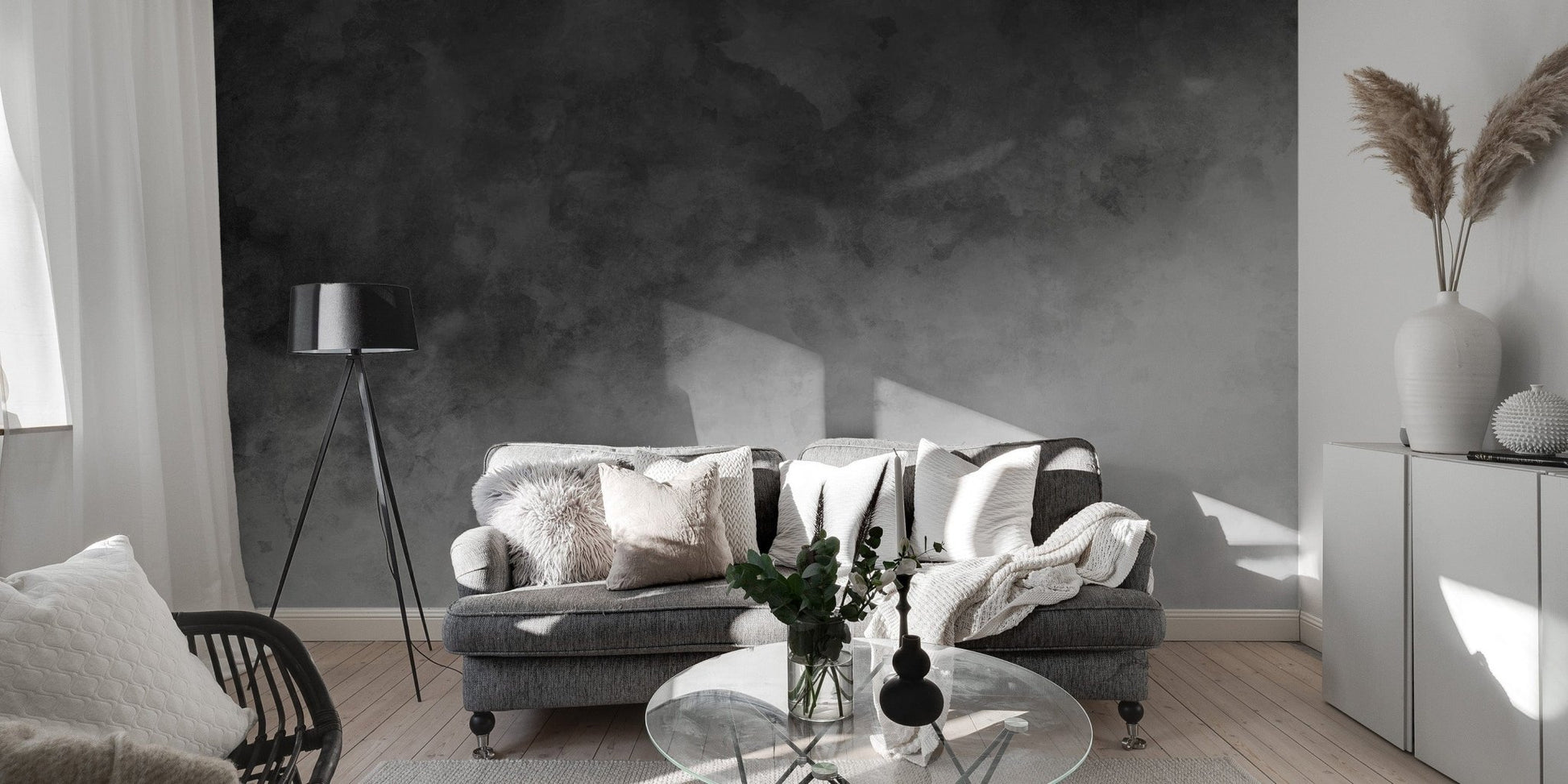Subtle gradient mural in black and gray tones ombre-05

