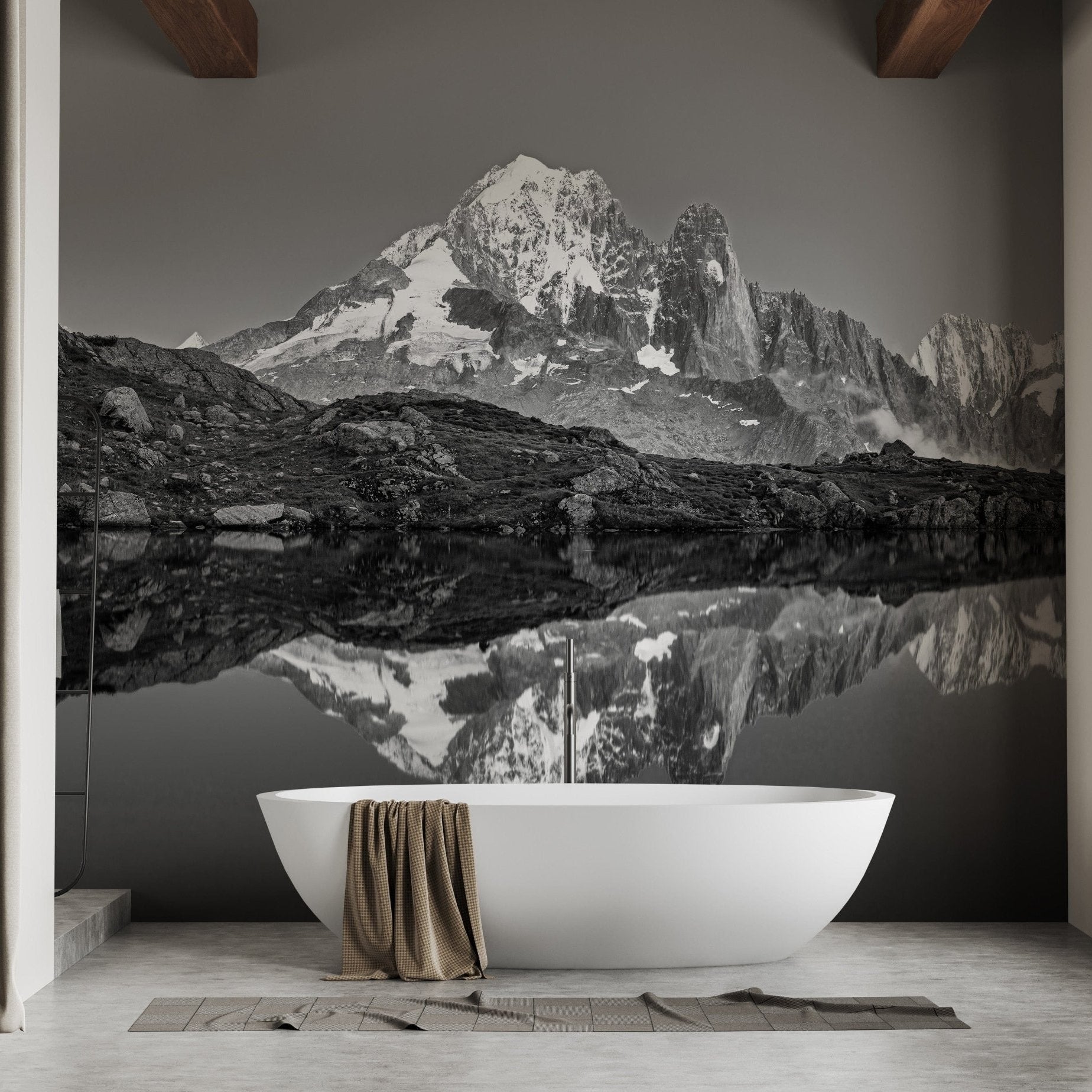 Black and White Landscape Mountain Reusable Wallpaper A704